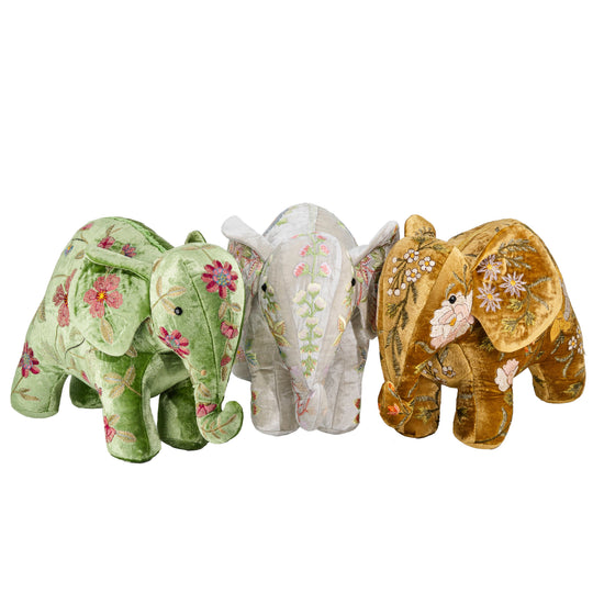 Kuscheltier Elefant aus Seide bestickt mit floralem Muster. Blumen Bahlmann München