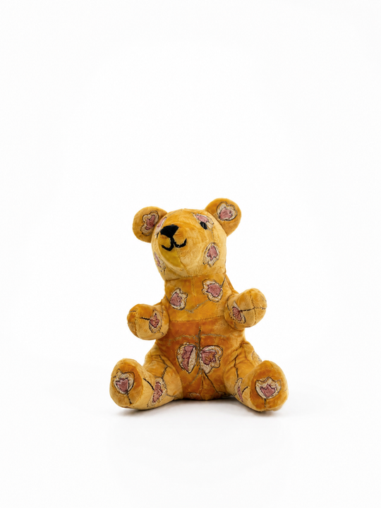 Anke Drechsel Deko-Teddybär klein aus Samt in Canyon Gold mit floraler Stickerei in Rosa – Blumen Bahlmann München