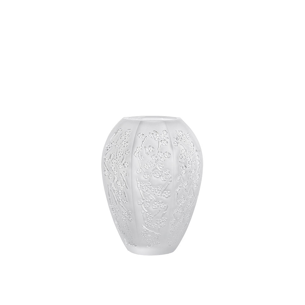 Lalique Vase Sakura in der mittleren Ausführung. Perfektes Deko-Accessiore für ihr Zuhause. Blumen Bahlmann München