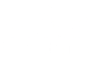 Das Bahlmann floral design Logo in Weiß. Er vereint die Blumenbinderei Bahlmann mit dem Bahlmann Showroom.