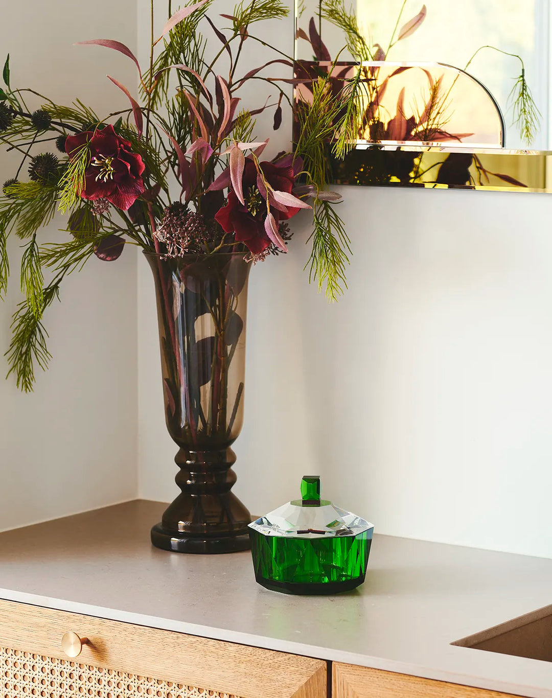 Elegante Kristallschale New Haven Basin von Reflections Copenhagen im modernen Design – Blumen Bahlmann München