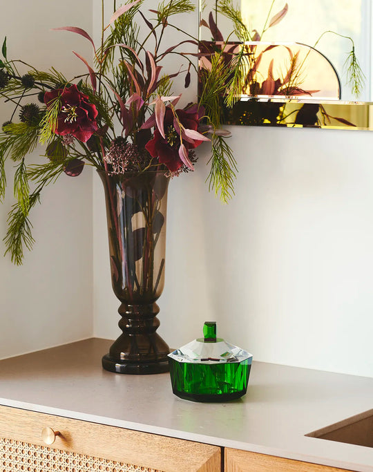 Elegante Kristallschale New Haven Basin von Reflections Copenhagen im modernen Design – Blumen Bahlmann München